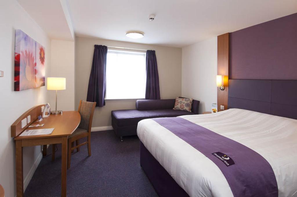 Dundee East Premier Travel Inn Oda fotoğraf